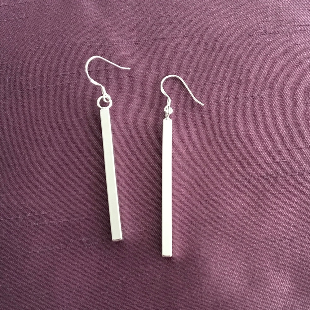 Silver Plated Dangle Rectangle Earring - Picture 5 of 5